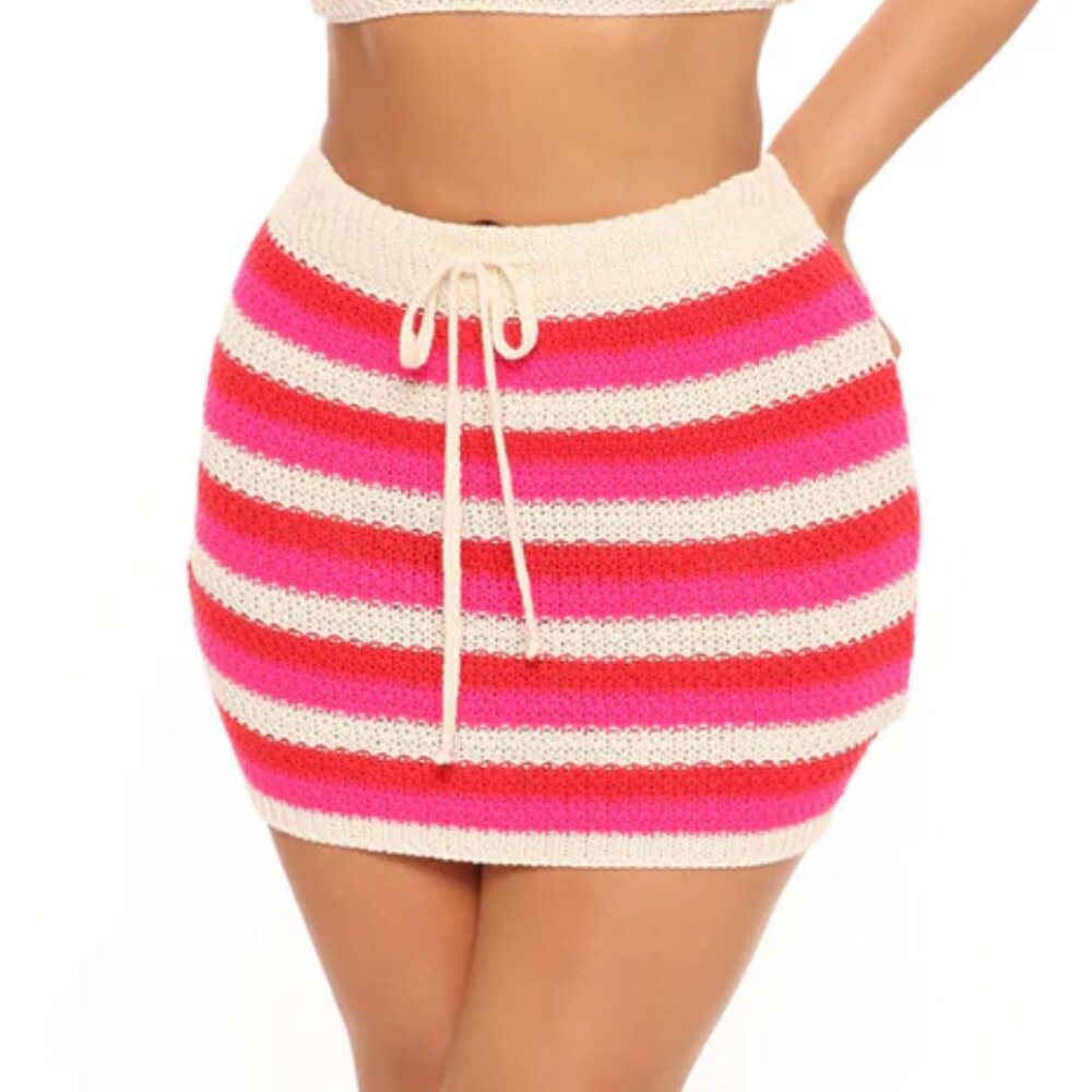 NEW NWT FASHION NOVA Mariyah Crochet Mini Skirt Cream Beige Red Pink Stripe Knit
